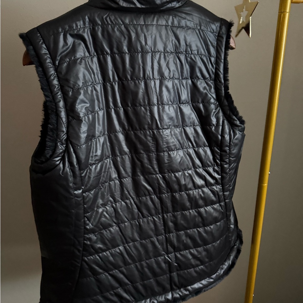 Nicole Miller Reversible Faux Fur Vest Black Quilted Puffer Vest Size M - Picture 5 of 5